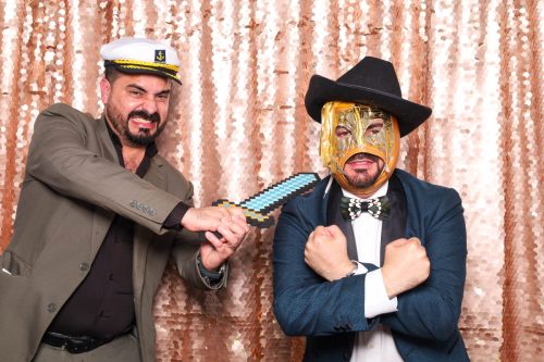 Carlos y Abril